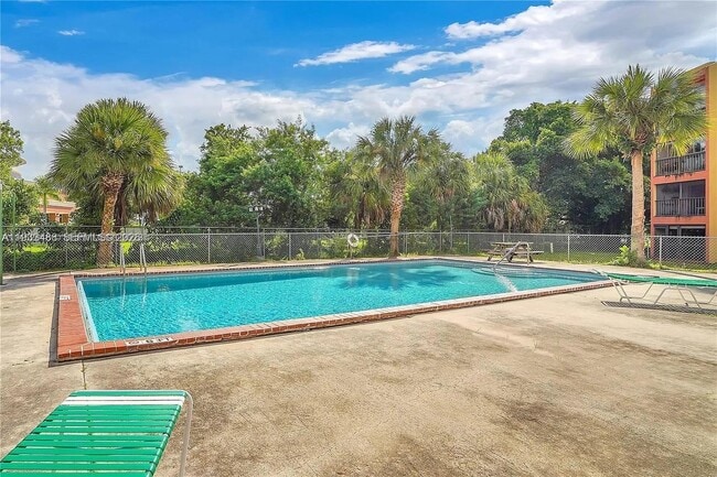 Photo - 9405 W Flagler St Unit D310