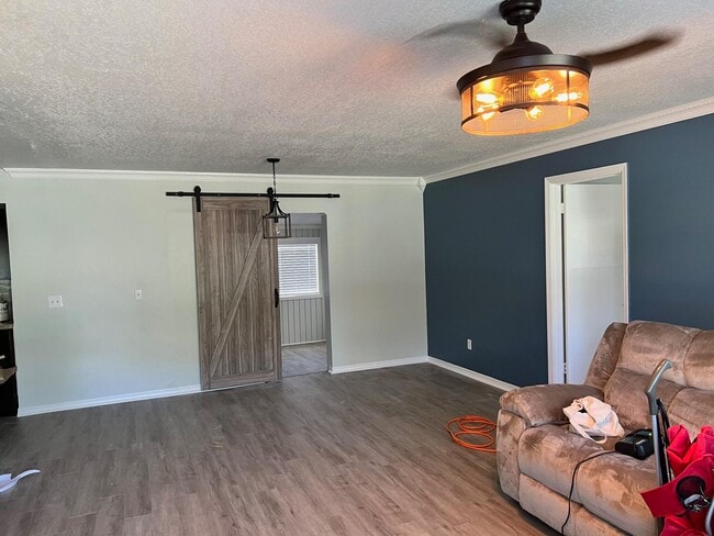 Photo - 602 NW Cardinal Dr