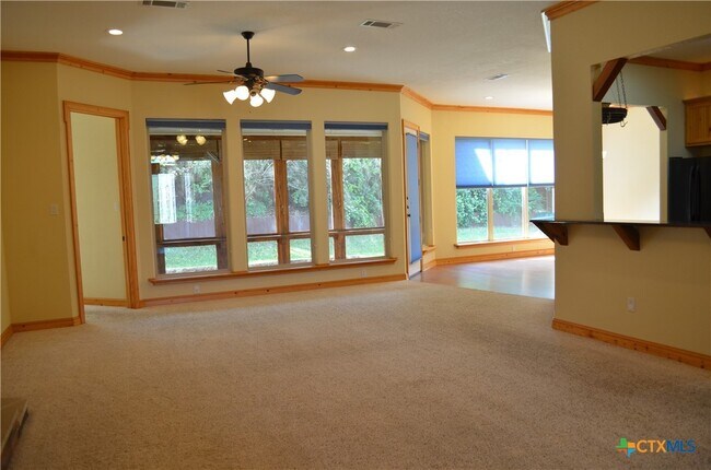 Photo - 1804 Iron Jacket Trail