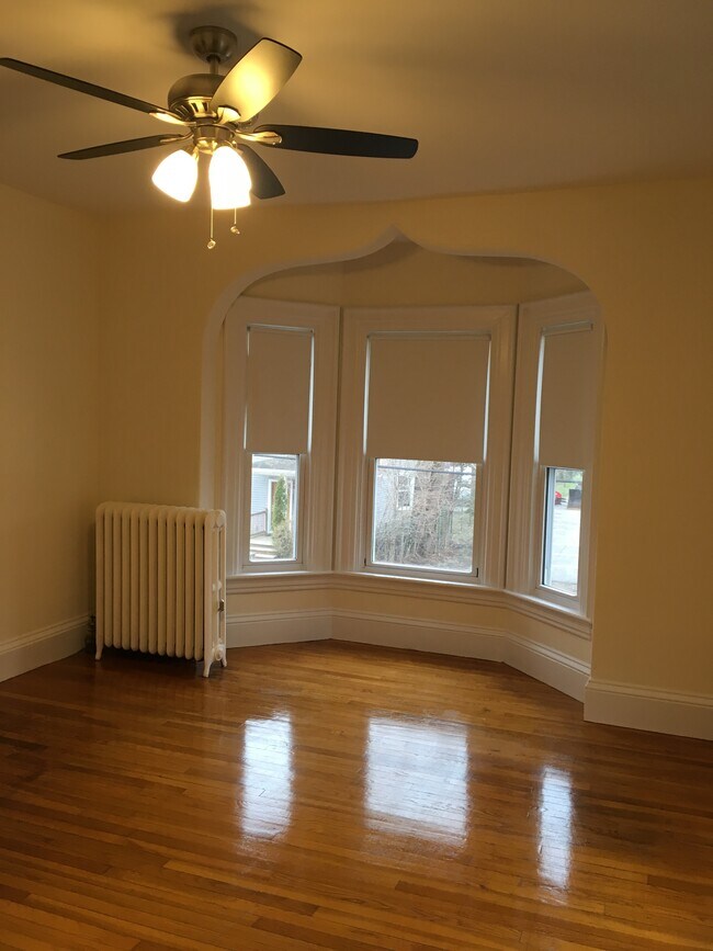Photo - 150 Crescent St Unit 150