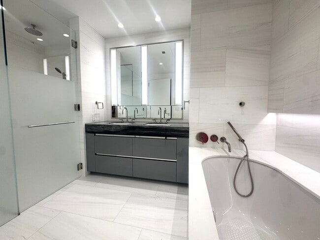 Photo - 682 Atlantic Ave Unit 3712