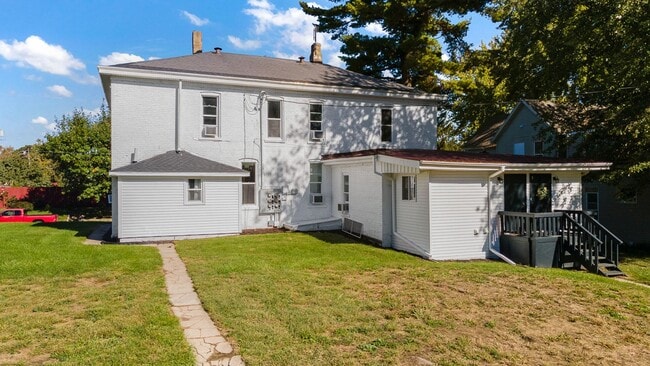 Photo - One bedroom available soon! Unit 809 Belle Ave Apt 4 Fort Wayne, IN 46807