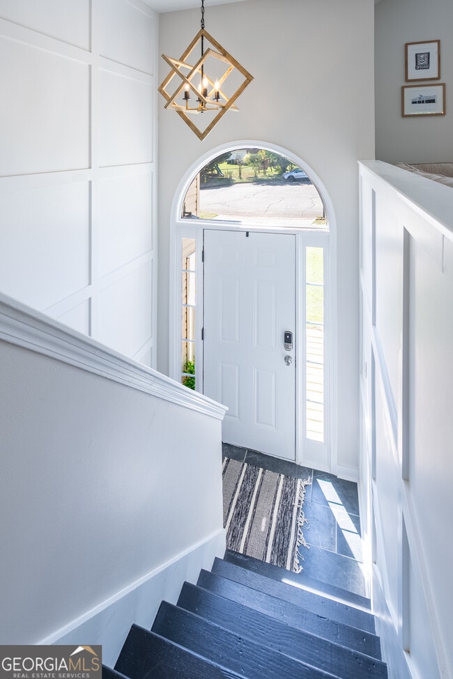 Photo - 18 Huntcliff Dr