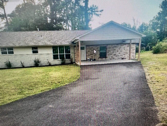 Building Photo - 65 Vandy Ave Rental