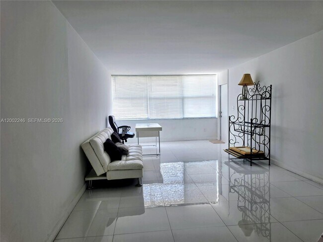 Photo - 1200 NE Miami Gardens Dr Unit 1003W