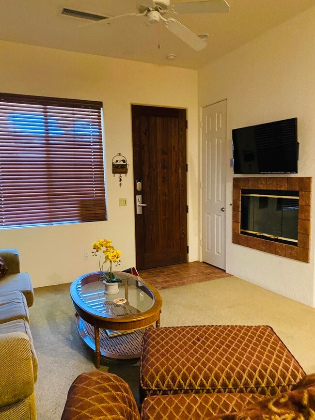 Photo - 50700 Santa Rosa Plz Unit 2