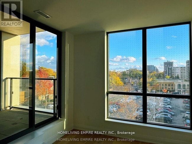 Photo - 505 Glencairn Ave Unit 221