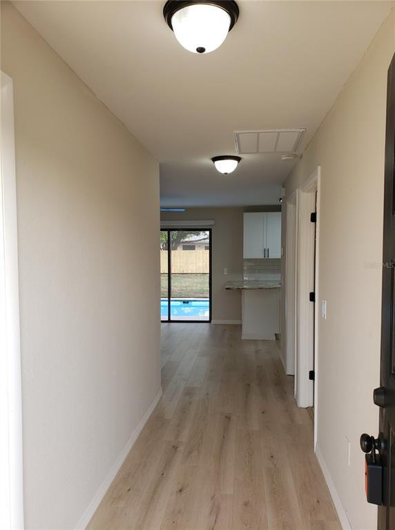 Photo - 4284 Everett Ave