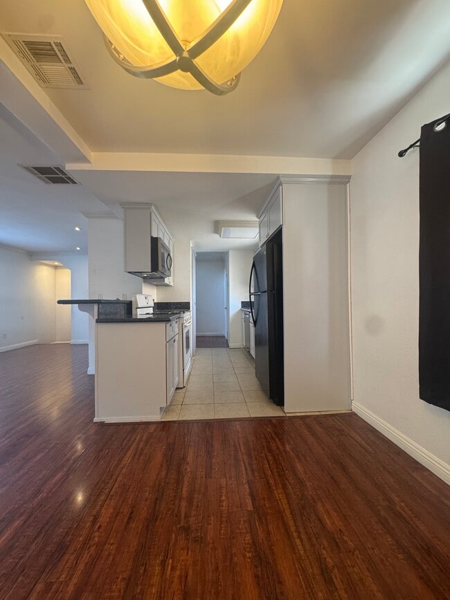 Photo - 1039 Mount Olive Dr Unit Duarte Condo