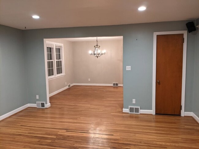 Photo - 71 Delham Ave