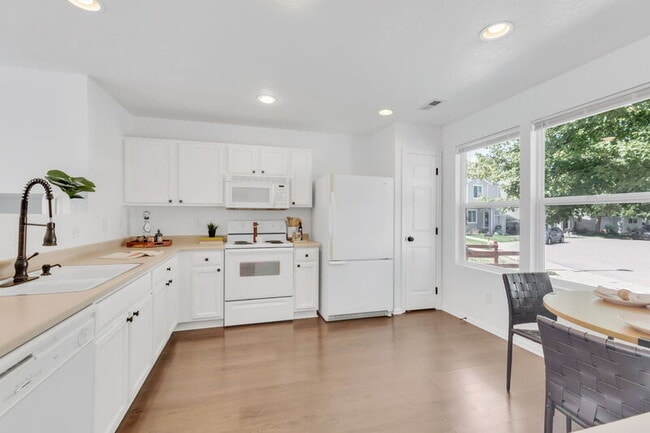 Photo - 11898 W Tufts Pl