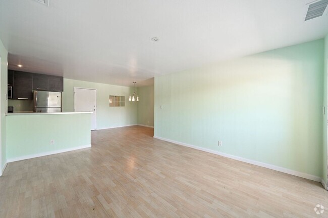 Building Photo - 7254 Vassar Ave Rental