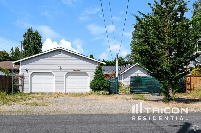 Building Photo - 9824 E F St Rental