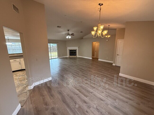 Photo - 4754 Winterdale Dr