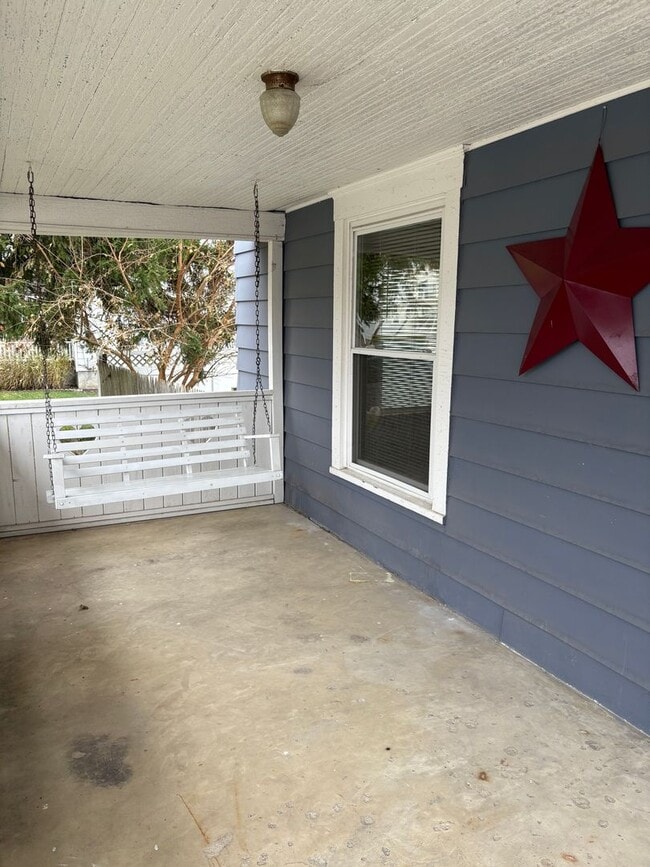 Photo - 3 bedroom/1 bath house for rent