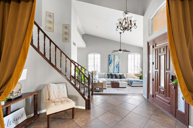 Photo - 13010 E Shangri La Rd