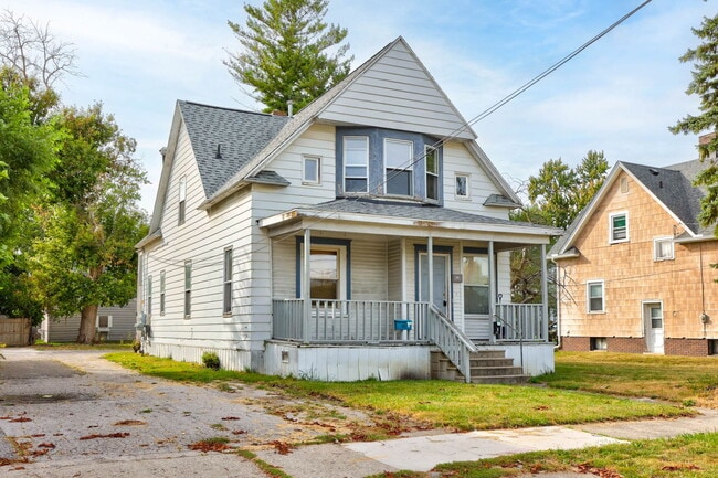 Photo - 1921 N Bond St Apartments Unit 1