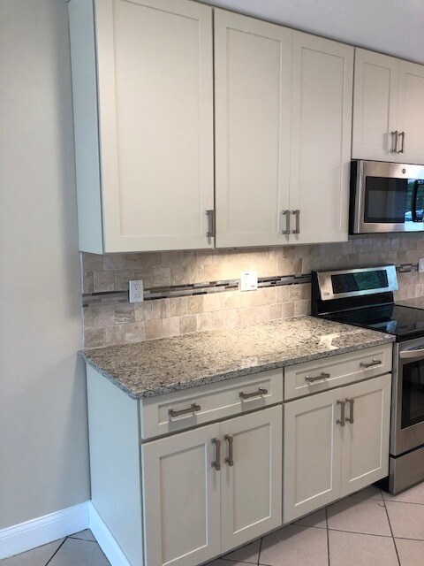 Photo - B11 Stonehedge Dr Unit 11 B Stonehedge