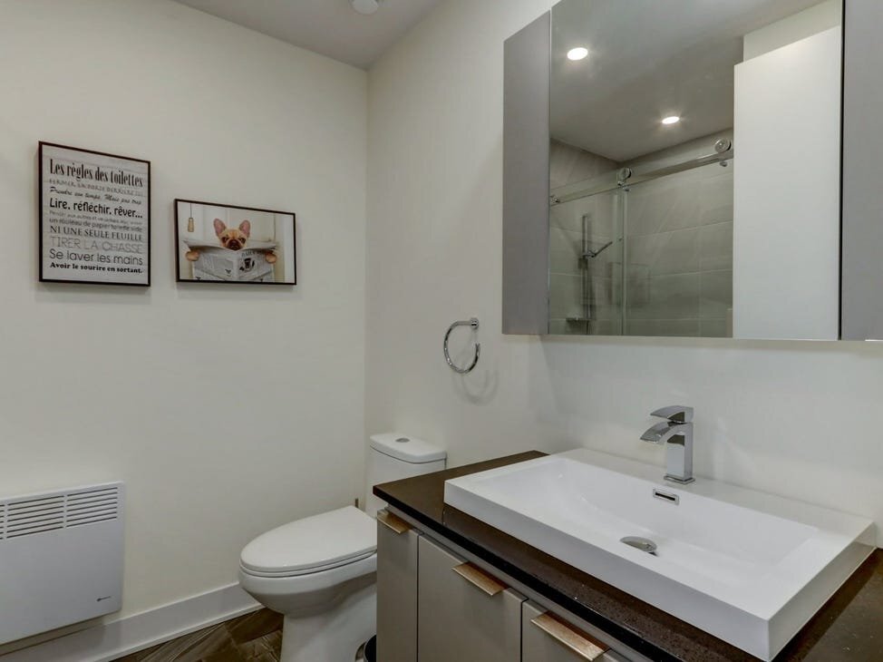 Photo - 165 W Rampart Dr