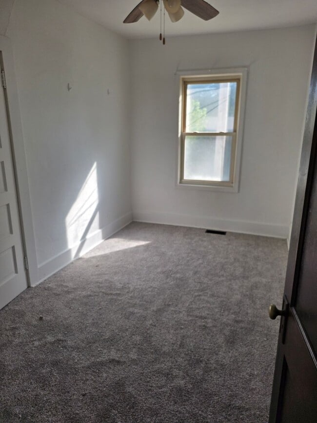 Photo - 2 Bedroom 1 Bathroom 1000.00
