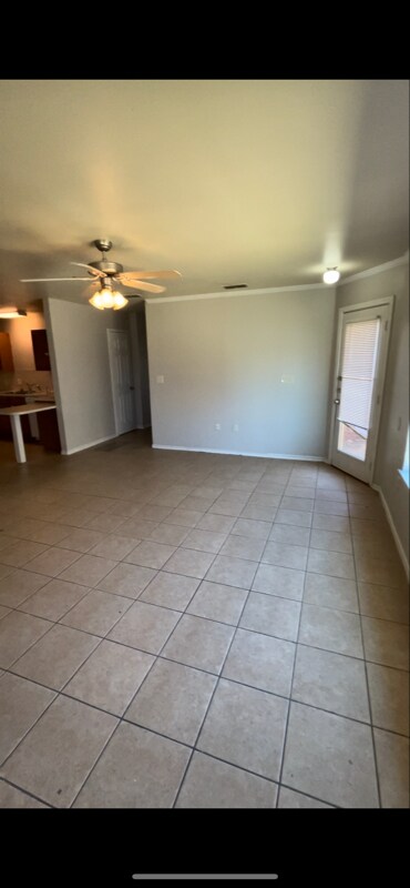 Photo - 309 N Chicago Ave Unit B