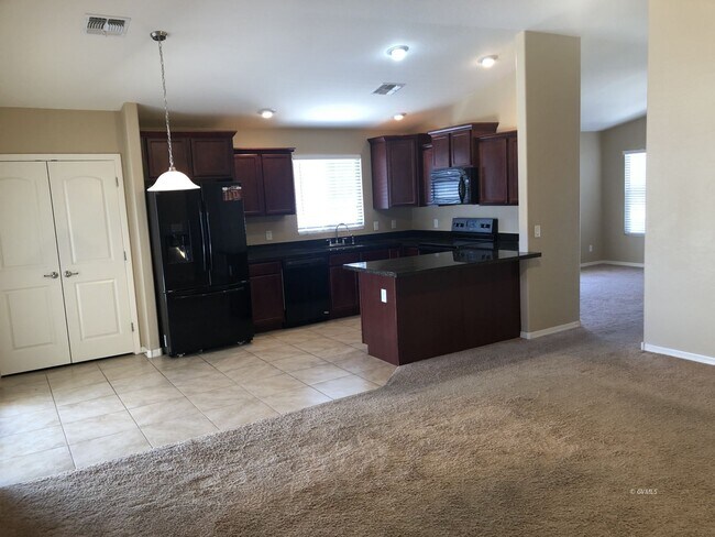 Photo - 1294 Kelson Pl