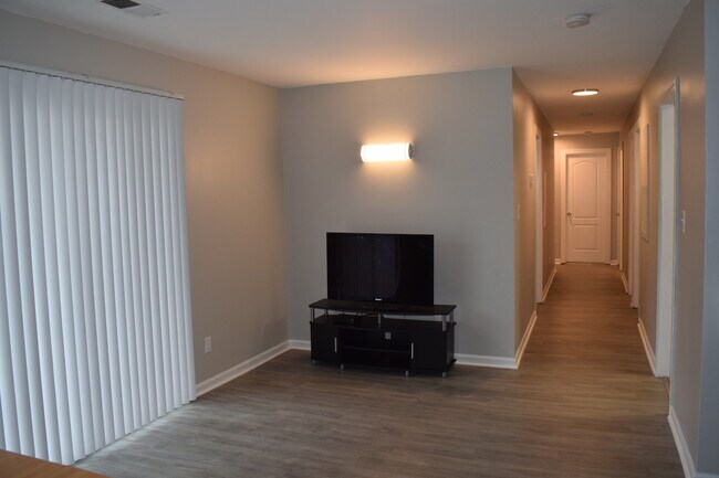 Photo - 9548 University Terrace Dr Unit Apt # A