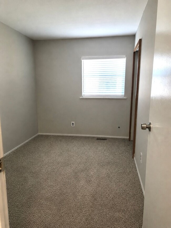 Photo - 610 Dogwood Dr