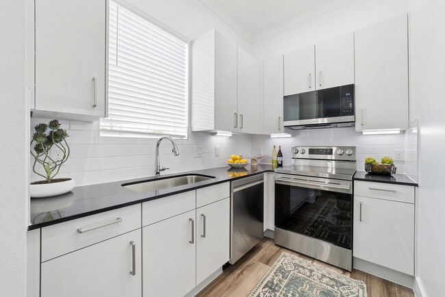 Kitchen - Luxe of Denton