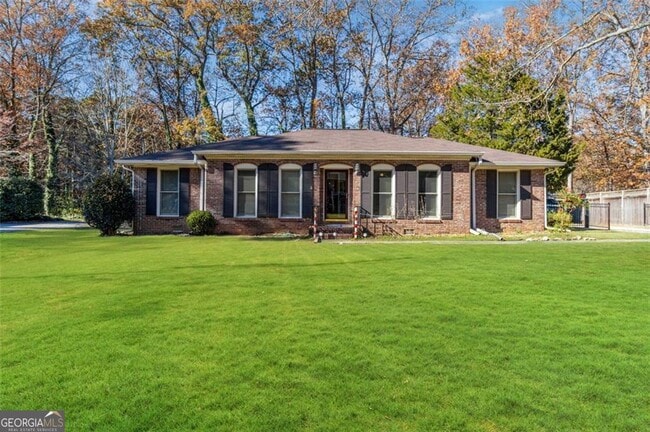 Photo - 348 Pine Forest Dr House