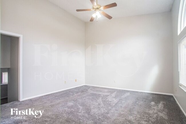 Photo - 1007 Haltonia Dr House