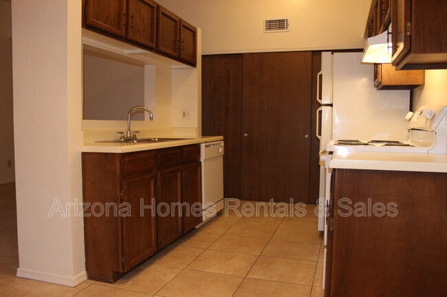 Photo - 609 S Liana Ct