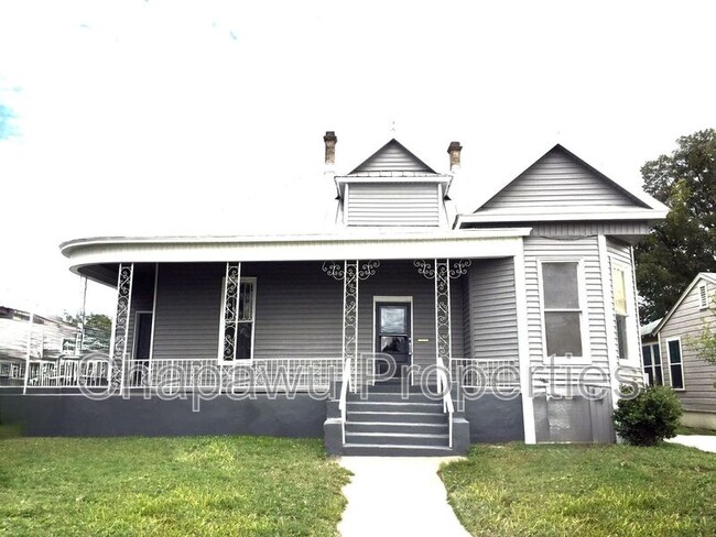 Photo - 1018 N Olive St Casa
