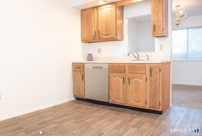 Photo - 211 Windgate Cir Unit B