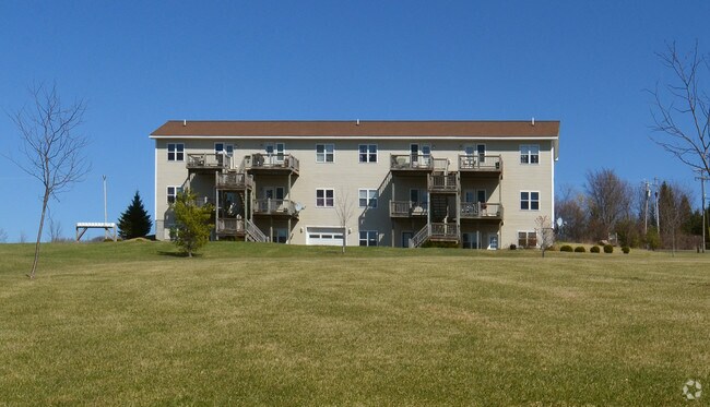 Photo - Colonial Country Estates