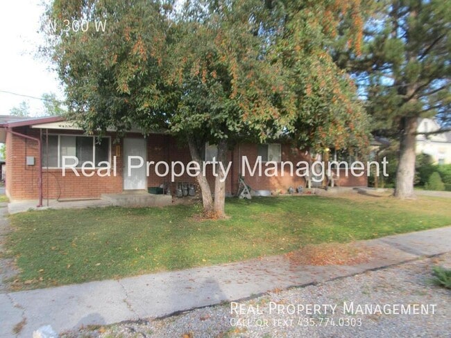 Building Photo - 179 N 300 W