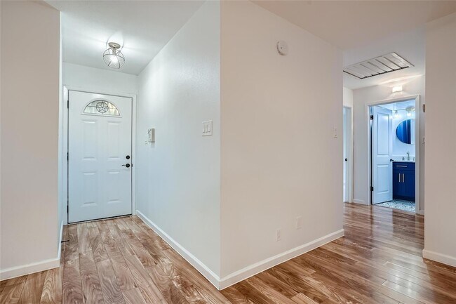 Photo - 507 Seminole Dr