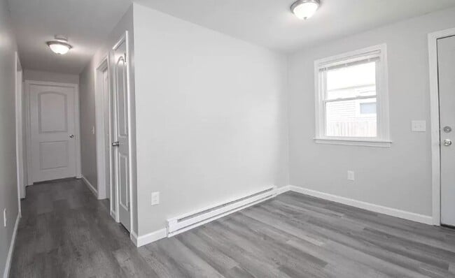 Photo - Ranch - recently updated, fenced in yard