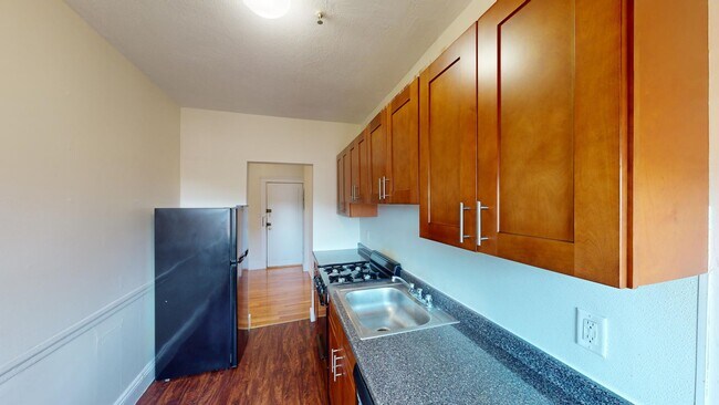 Photo - 302 Washington St Unidad #57