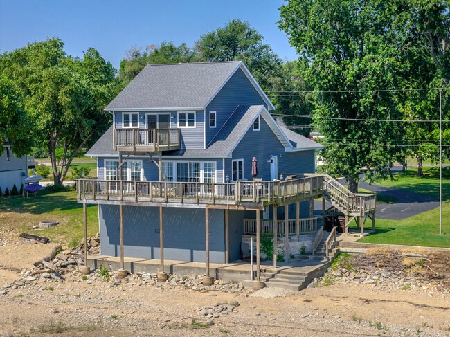 15414 N River Beach Dr