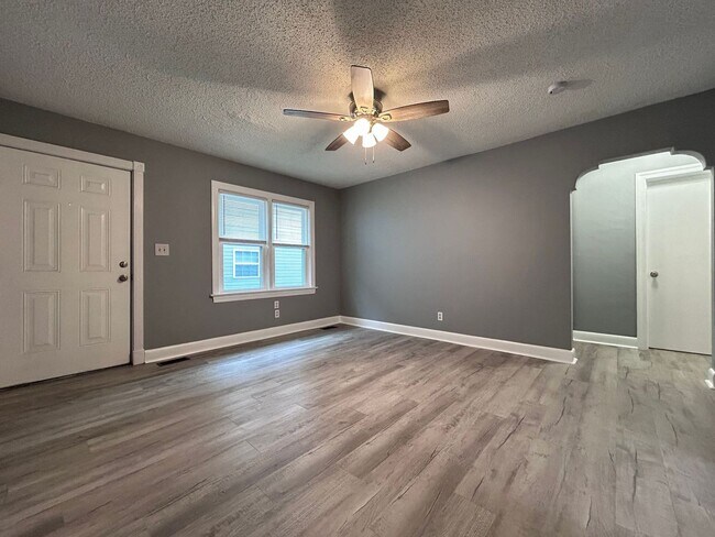 Photo - 1228 Commerce Ave Unit 1228 Commerce Ave #B