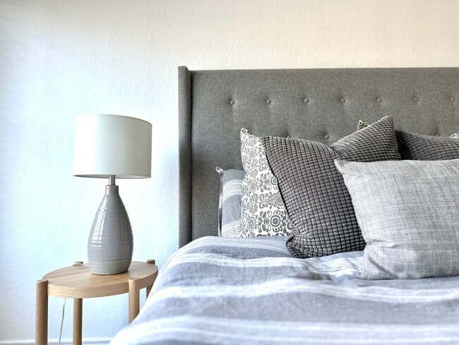 Photo - 2623 Gwendolyn Ln