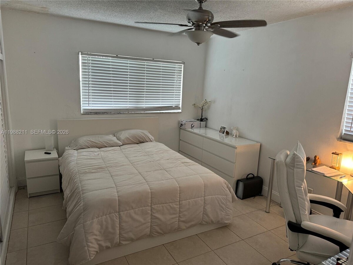 Photo - 3610 NW 21st St Unidad 304