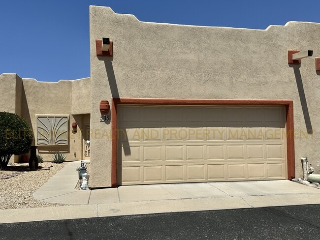 Building Photo - 585 W Deerview Ct Rental