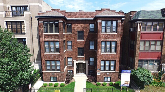 Photo - 3707 N Wilton Ave Unit 3