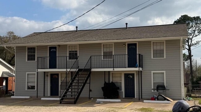 Photo - 1311 1/2 21st St Unit 4