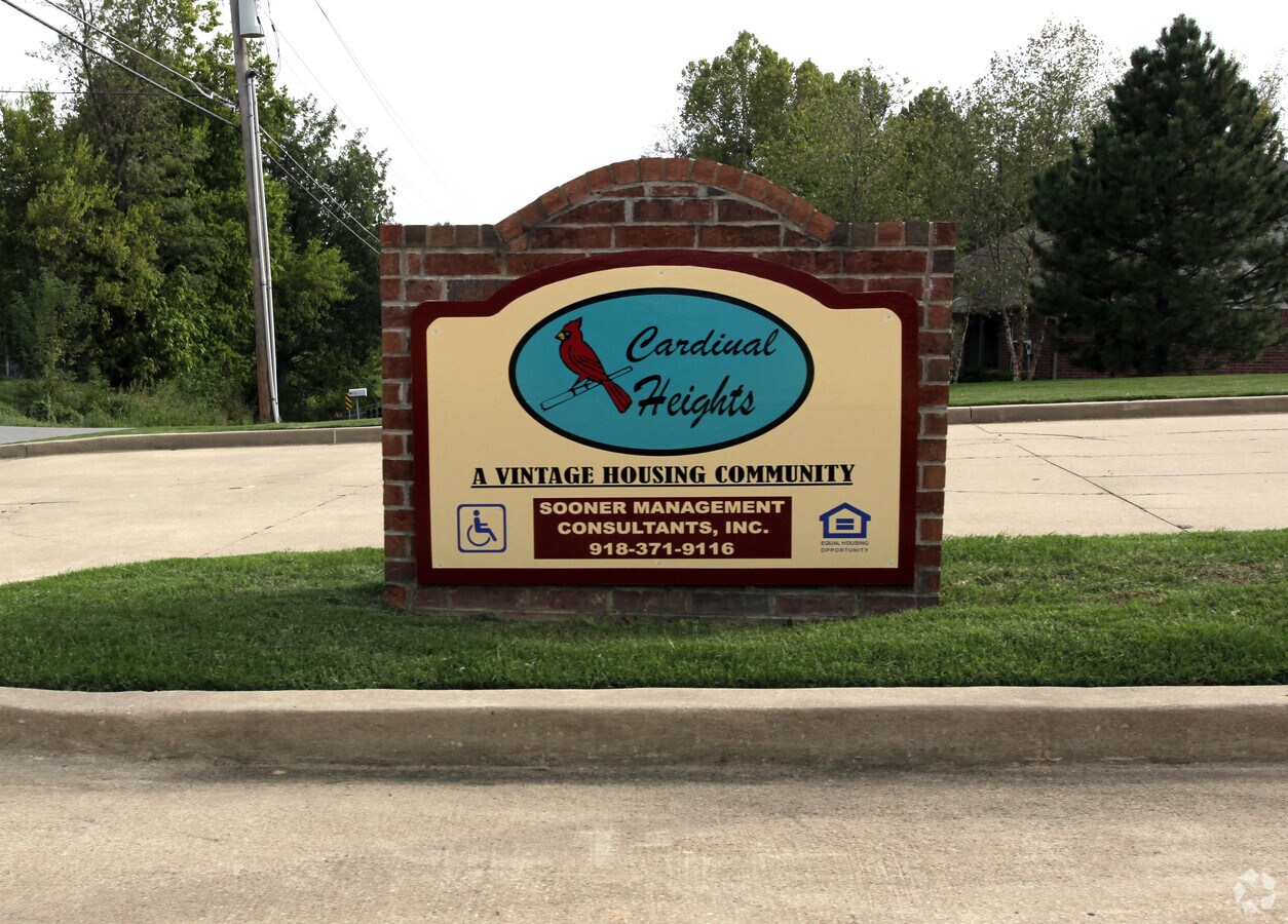 Photo - Cardinal Heights