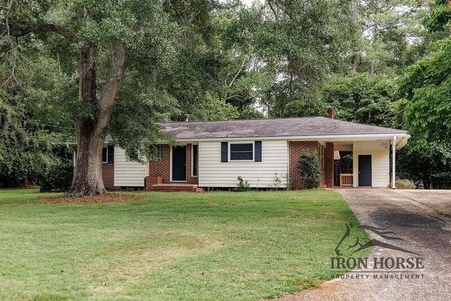 Photo - 160 Harold Dr