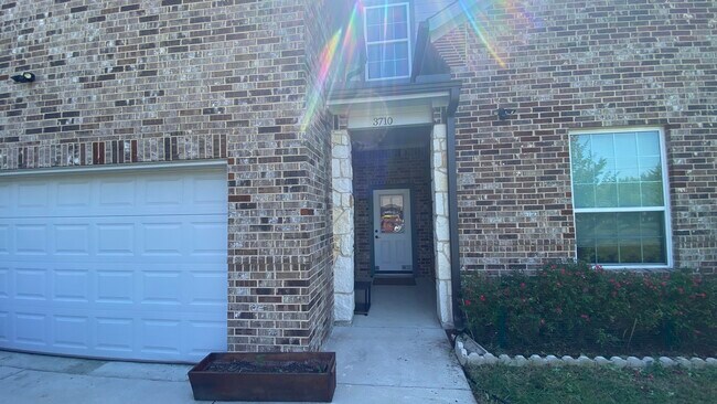 Photo - 3710 Prosperity Ave