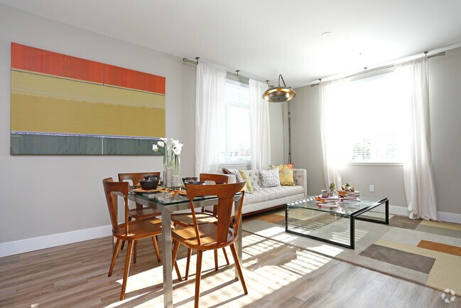 1BR,1BA-Muscat